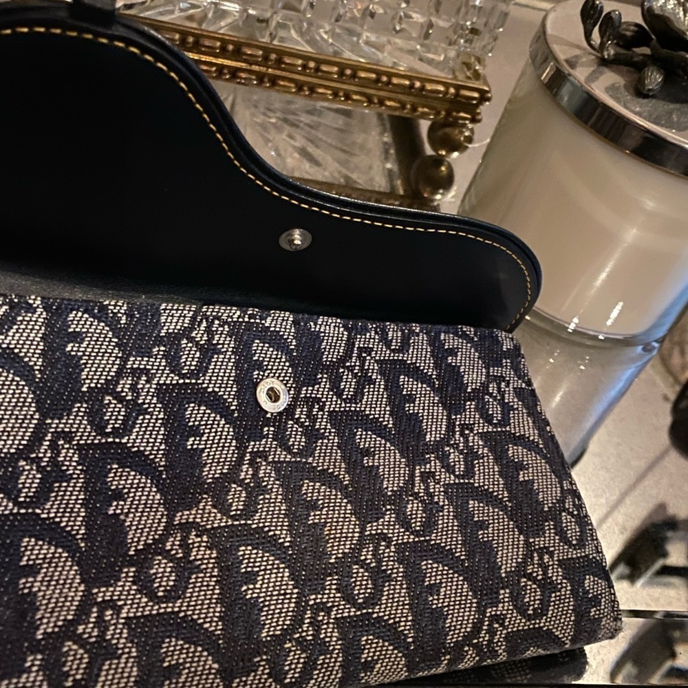 Dior Monogram Saddle Wallet CHAIN NOT INCLUDED - Picture 13 of 16